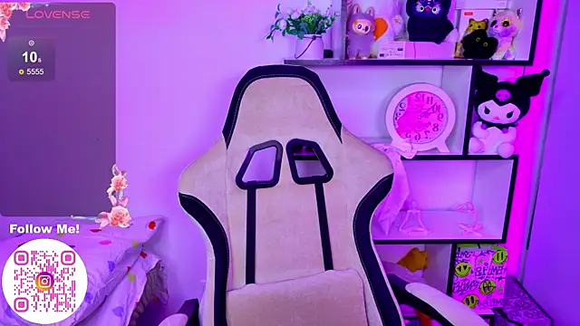 MiaScarlettt online show from 3, 12, 2025