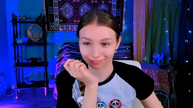 JulieDaniel online show from 2, 3, 2026