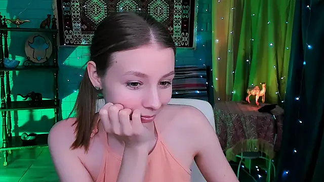 JulieDaniel online show from 11, 3, 2026