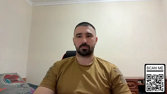 Snapshot of Hard_to_Obey chatting on 29, 5, 2026 Hard to Obey online show from 29, 5, 2026