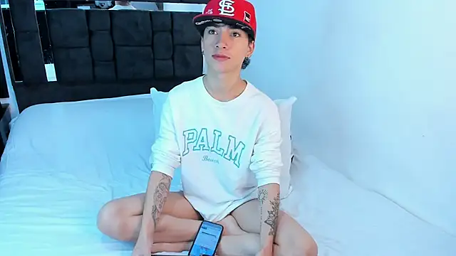 Snapshot of Thiago_Divine_ chatting on 10, 9, 2025 Thiago Divine online show from 10, 9, 2025