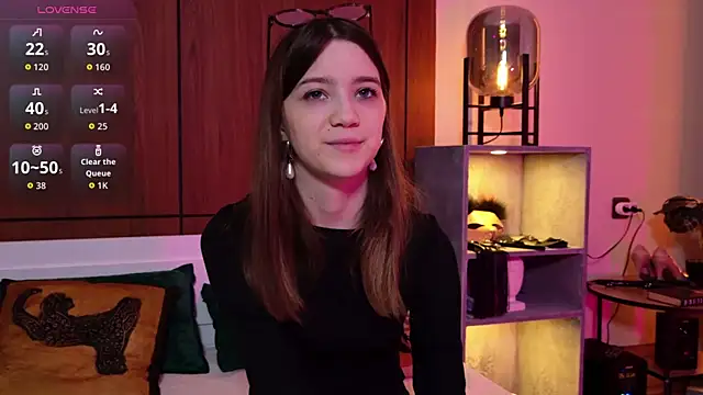 Alison kisss online show from 24, 3, 2026