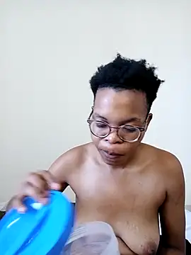 Sexy Dymme online show from 8, 10, 2025