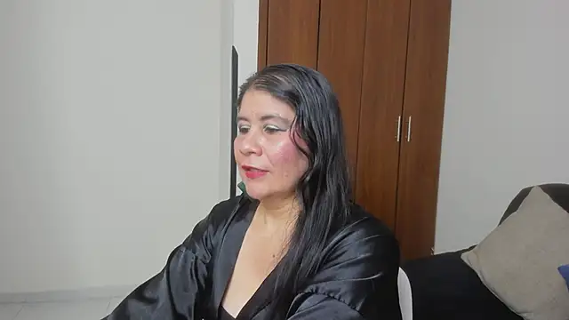 kiraGeiner online show from 24, 5, 2026