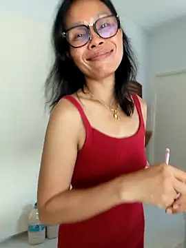 Mama Eva 1 online show from 28, 2, 2026