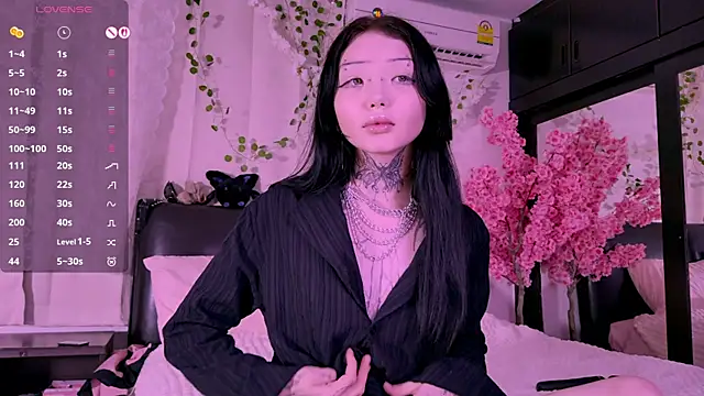 Lein Bone online show from 22, 10, 2025