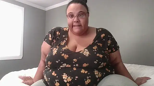SexyBBW10790 online show from 14, 2, 2026