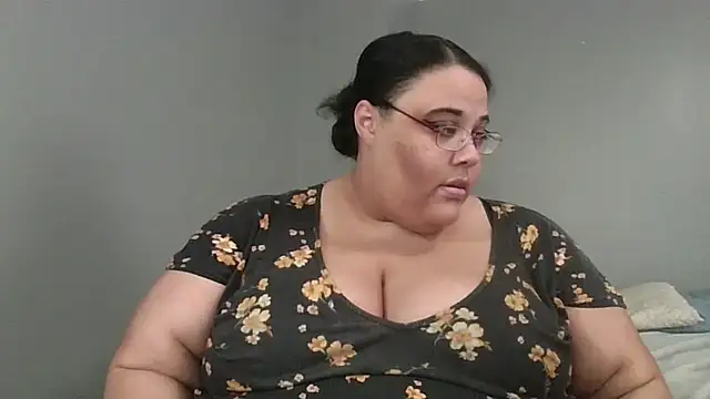 Snapshot of SexyBBW10790 chatting on 29, 4, 2026 SexyBBW10790 online show from 29, 4, 2026