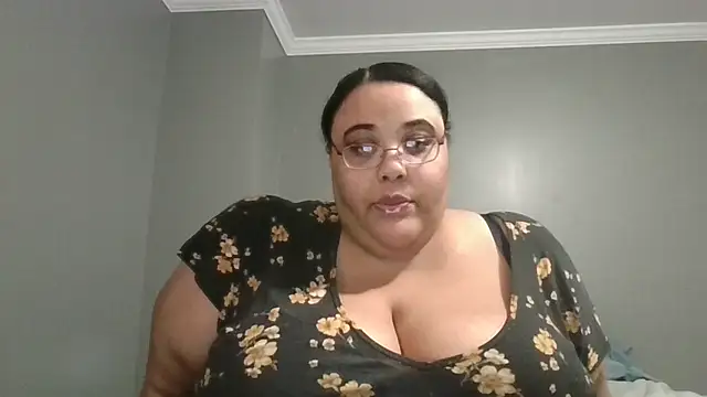 Snapshot of SexyBBW10790 chatting on 1, 5, 2026 SexyBBW10790 online show from 1, 5, 2026