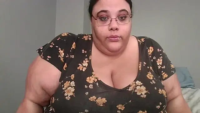 Snapshot of SexyBBW10790 chatting on 5, 5, 2026 SexyBBW10790 online show from 5, 5, 2026