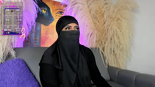 Snapshot of yasmin_elite chatting on 2, 10, 2025 yasmin elite online show from 2, 10, 2025