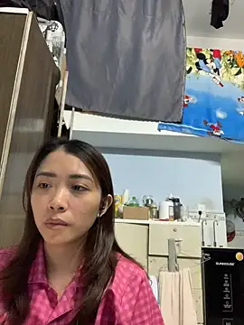 Snapshot of Minee1202 chatting on 11, 6, 2026 Minee1202 online show from 11, 6, 2026