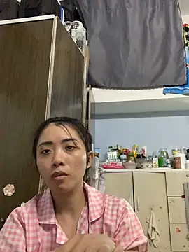 Snapshot of Minee1202 chatting on 16, 6, 2026 Minee1202 online show from 16, 6, 2026
