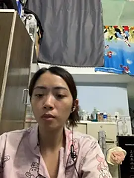 Snapshot of Minee1202 chatting on 4, 7, 2026 Minee1202 online show from 4, 7, 2026