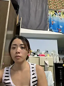 Snapshot of Minee1202 chatting on 14, 7, 2026 Minee1202 online show from 14, 7, 2026