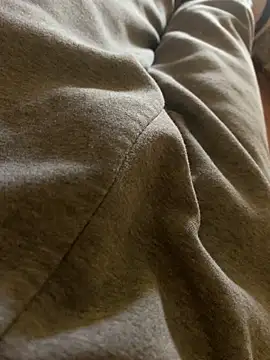 MuzzyFacing online show from 11, 4, 2026