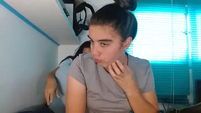 Arieeel 09 online show from 15, 4, 2026