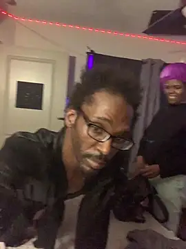 Triggerhappycj100 online show from 4, 3, 2026