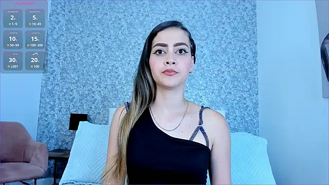 Snapshot of megan_samuels chatting on 15, 9, 2025 megan samuels online show from 15, 9, 2025
