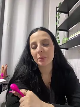 Snapshot of yumi-hot chatting on 20, 5, 2026 yumi-hot online show from 20, 5, 2026