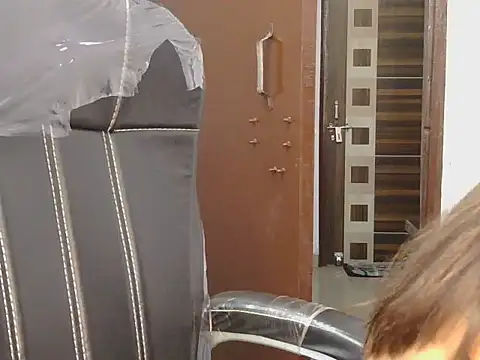 Diyaa Singh online show from 9, 9, 2025