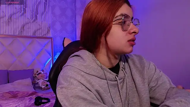 Naomy tay1 online show from 22, 11, 2025