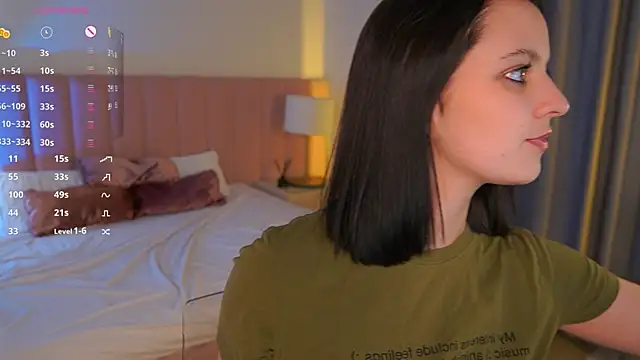 LilLisa online show from 17, 4, 2026