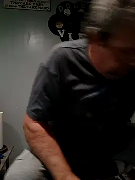 SueNixon online show from 6, 11, 2025