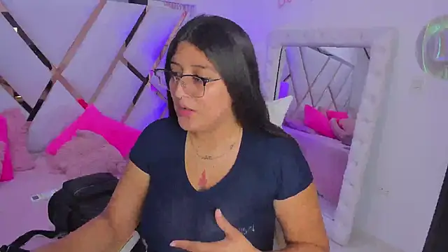 megann  up online show from 12, 10, 2025