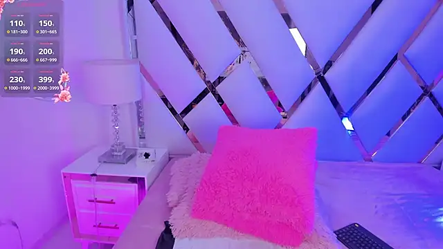 megann  up online show from 21, 3, 2026