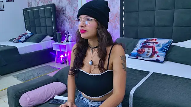 Angelique Angell online show from 8, 1, 2026