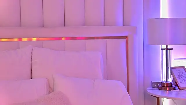 Snapshot of ArianaMell chatting on 3, 2, 2026 ArianaMell online show from 3, 2, 2026