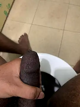 dickfuckerkkk online show from 6, 11, 2025