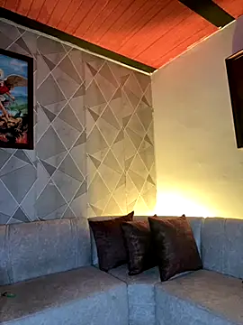 Alisse taylor2 online show from 23, 10, 2025