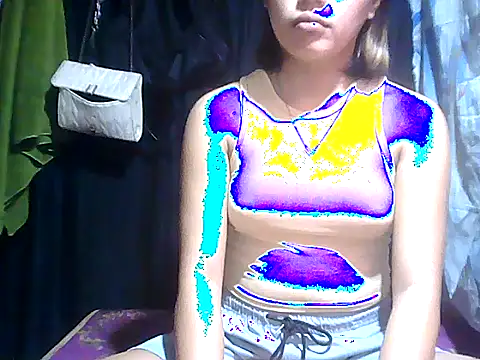 Snapshot of Darra_Park chatting on 9, 10, 2025 Darra Park online show from 9, 10, 2025