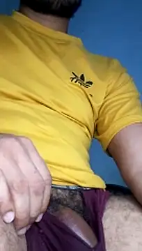 Snapshot of Bosssweet22cm chatting on 4, 5, 2026 Bosssweet22cm online show from 4, 5, 2026
