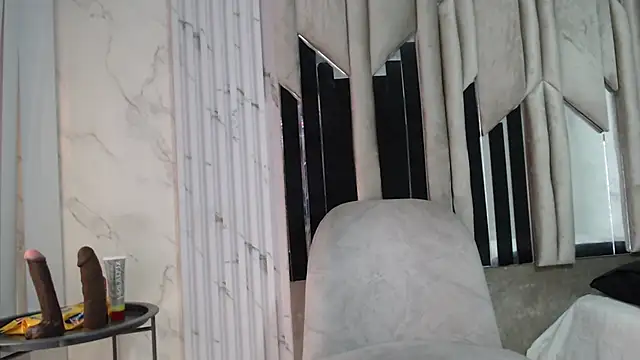 Morganandmegan online show from 28, 11, 2025