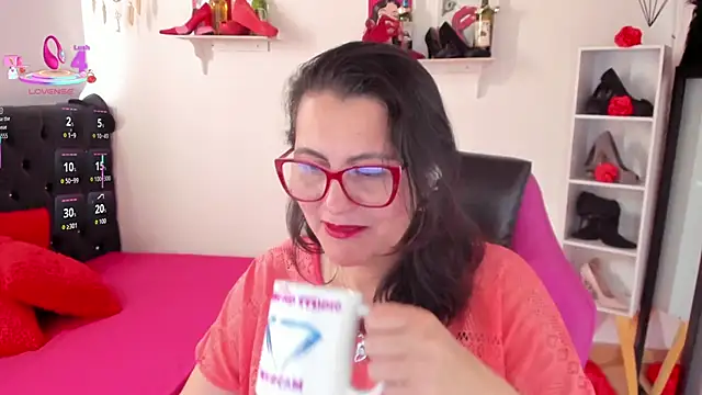 D Martii online show from 11, 9, 2025