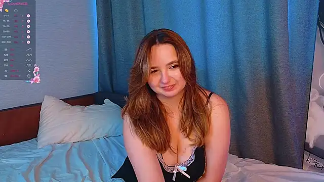 Snapshot of LucilleMcBride chatting on 12, 9, 2025 LucilleMcBride online show from 12, 9, 2025