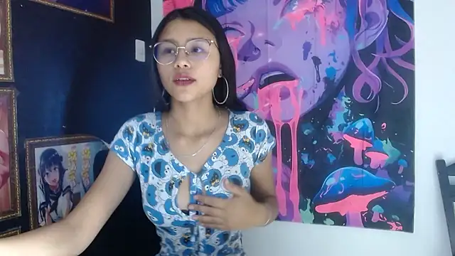 SofieLove 01 online show from 5, 10, 2025