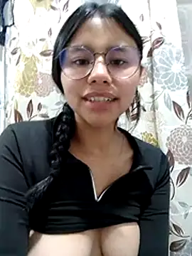 SofieLove 01 online show from 13, 3, 2026