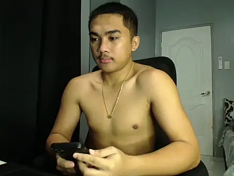 pinoyAdrianneXXX online show from 3, 11, 2025