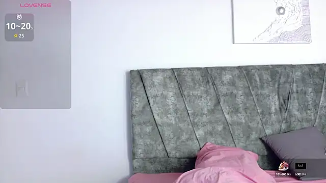 Snapshot of ValeriGallardo17 chatting on 11, 10, 2025 ValeriGallardo17 online show from 11, 10, 2025