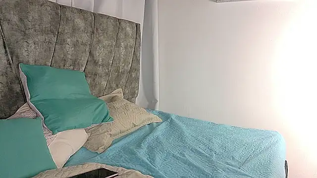 Snapshot of ValeriGallardo17 chatting on 21, 11, 2025 ValeriGallardo17 online show from 21, 11, 2025