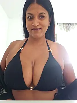 Snapshot of Busty_AriaX chatting on 26, 9, 2025 Busty AriaX online show from 26, 9, 2025
