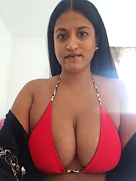 Snapshot of Busty_AriaX chatting on 14, 10, 2025 Busty AriaX online show from 14, 10, 2025
