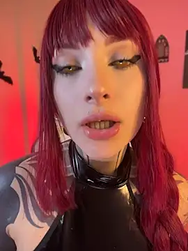 Snapshot of VelvetVampiree chatting on 18, 6, 2026 VelvetVampiree online show from 18, 6, 2026