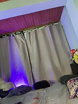 EVAH LEE  online show from 4, 3, 2026