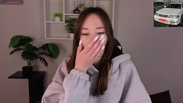 Miche1le Allenne online show from 6, 4, 2026