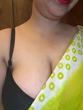Snapshot of annanya01 chatting on 7, 5, 2026 annanya01 online show from 7, 5, 2026